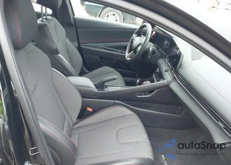 2024 Hyundai Elantra N Line z USA, uszkodzony, nr VIN KMHLR4DF1RU737993